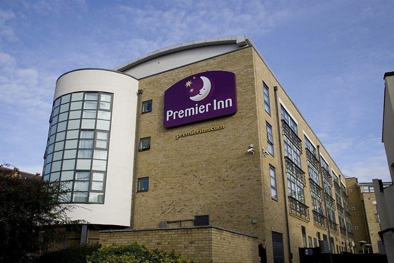 Premier Kew Bridge 3* London