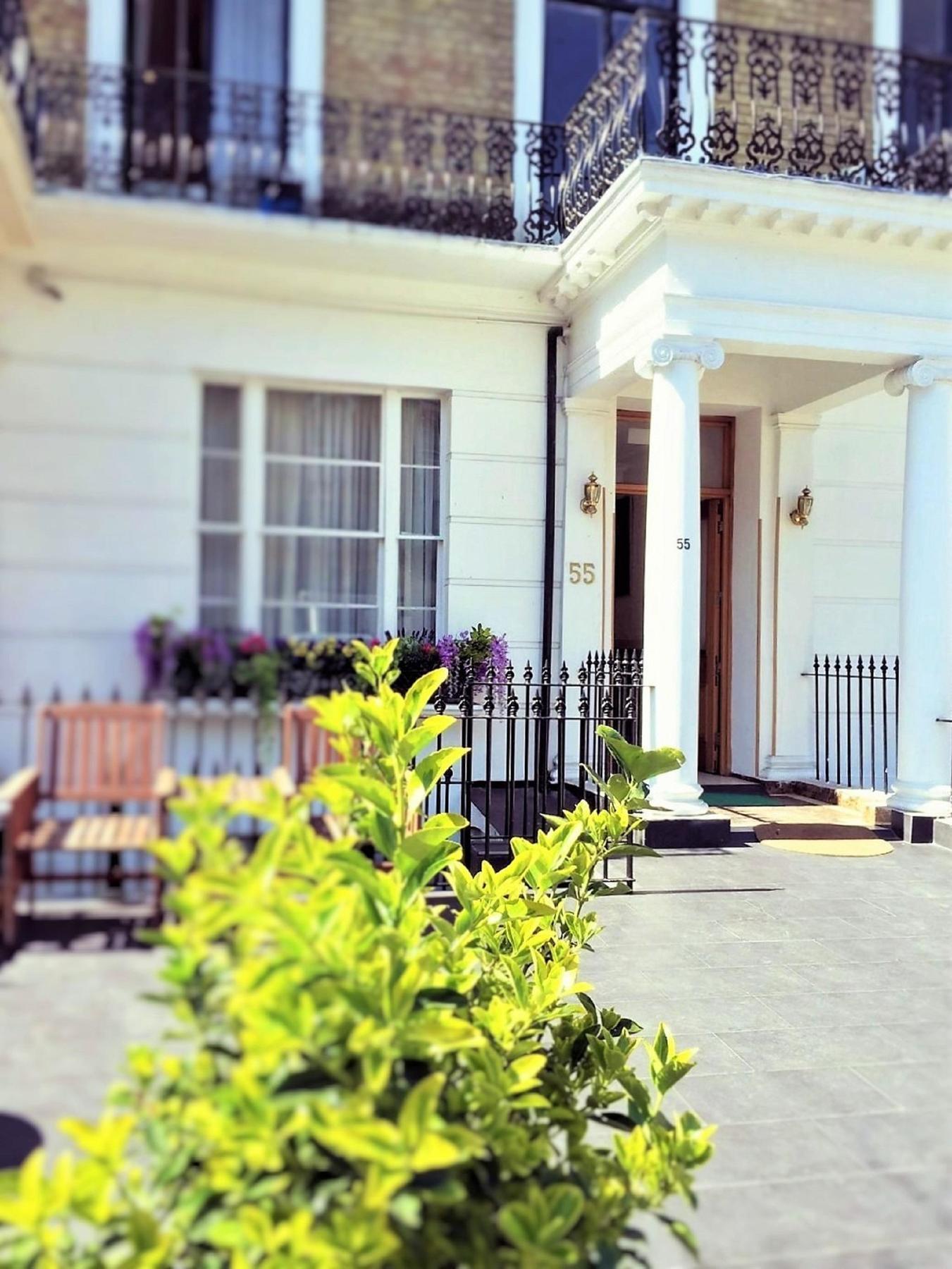 Imperial Court Hotell London