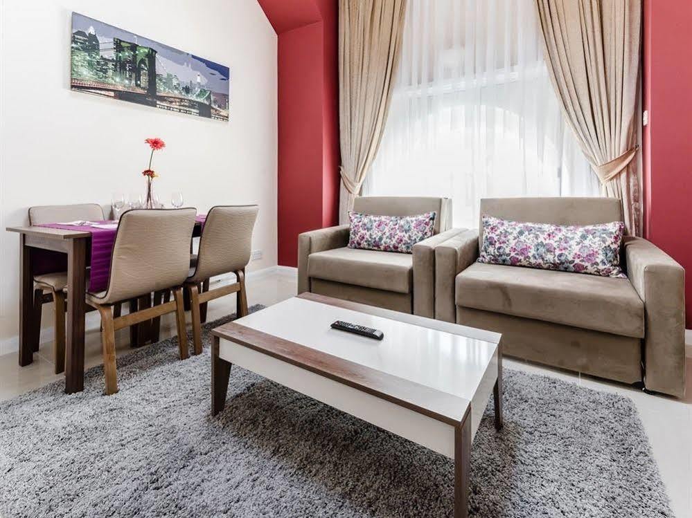Appart hôtel Commercial House 4*