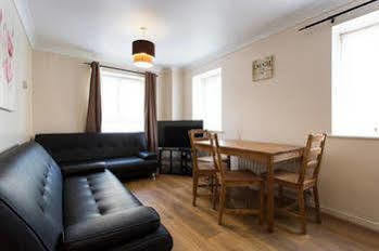 Styl Short Apartment *