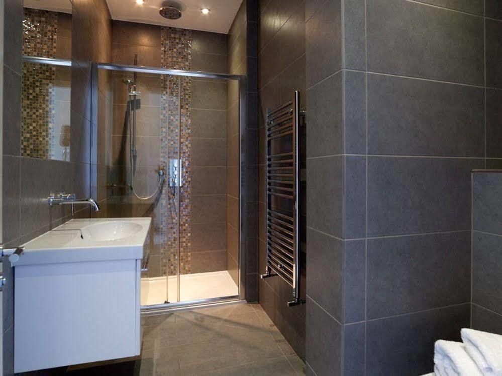 Deluxe Bridge Apartment London