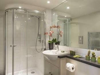 Notting Hill Apartment