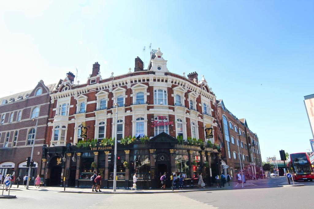 Thrive - Clapham Junction Londra