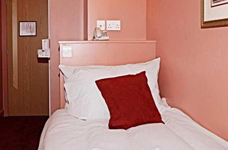 Hotel Trebovir London