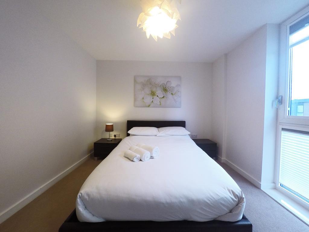 West Side -brentford, Appartement
