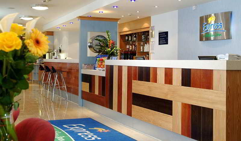 Hotell Express Park Royal By Ihg London