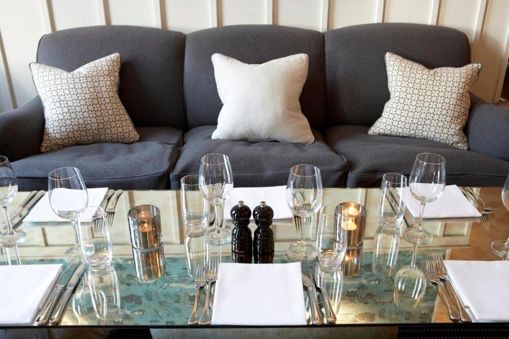 Hotell High Road House