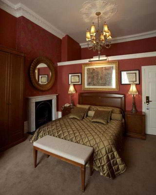 Opulence Boutique Londen