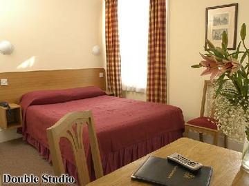 Astons Hotell 3*