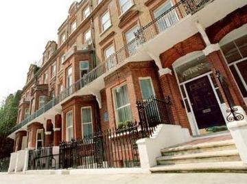 Astons Hotell London