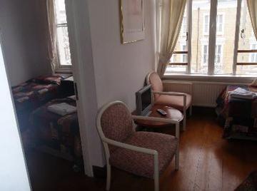 Aparthotel West Brompton Studios 4*
