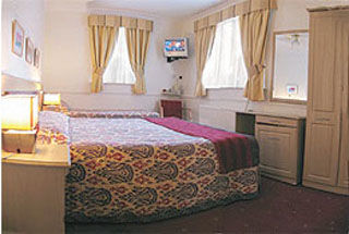 Admiral At Park Avenue London