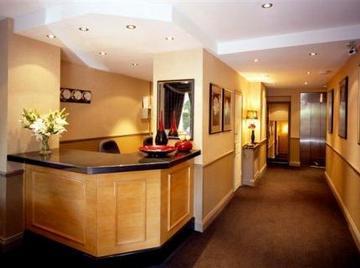 Aparthotel Collingham Serviced London