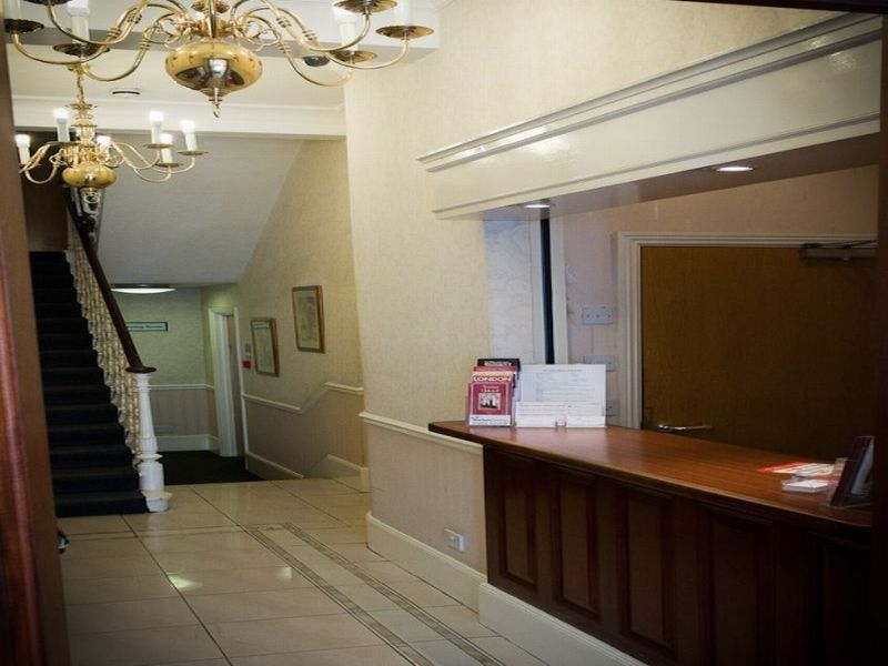 Mornington Victor Belgravia Hotel Londen