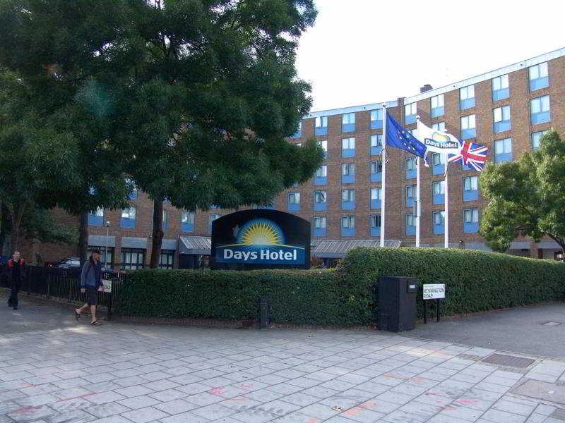 Waterloo Hub And 3*