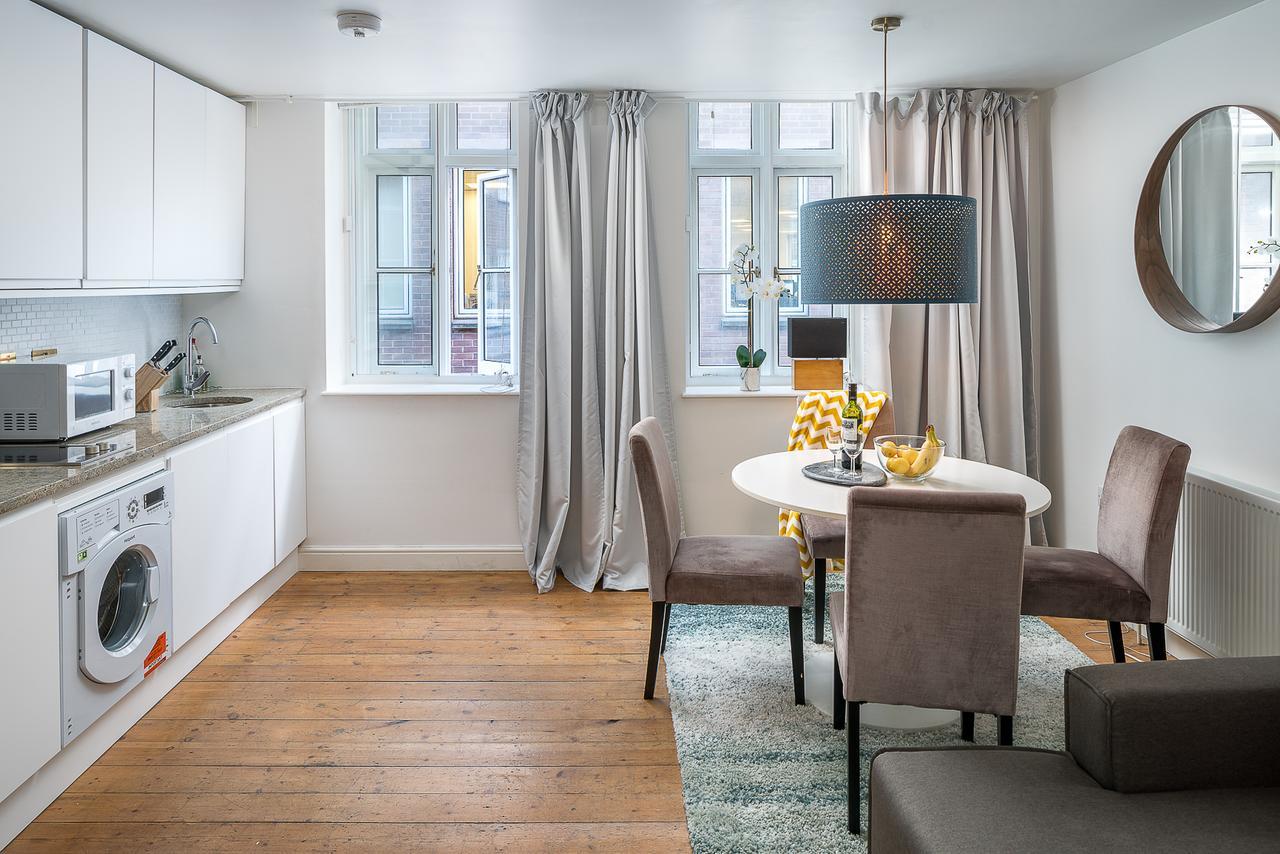 Square Mile Residences