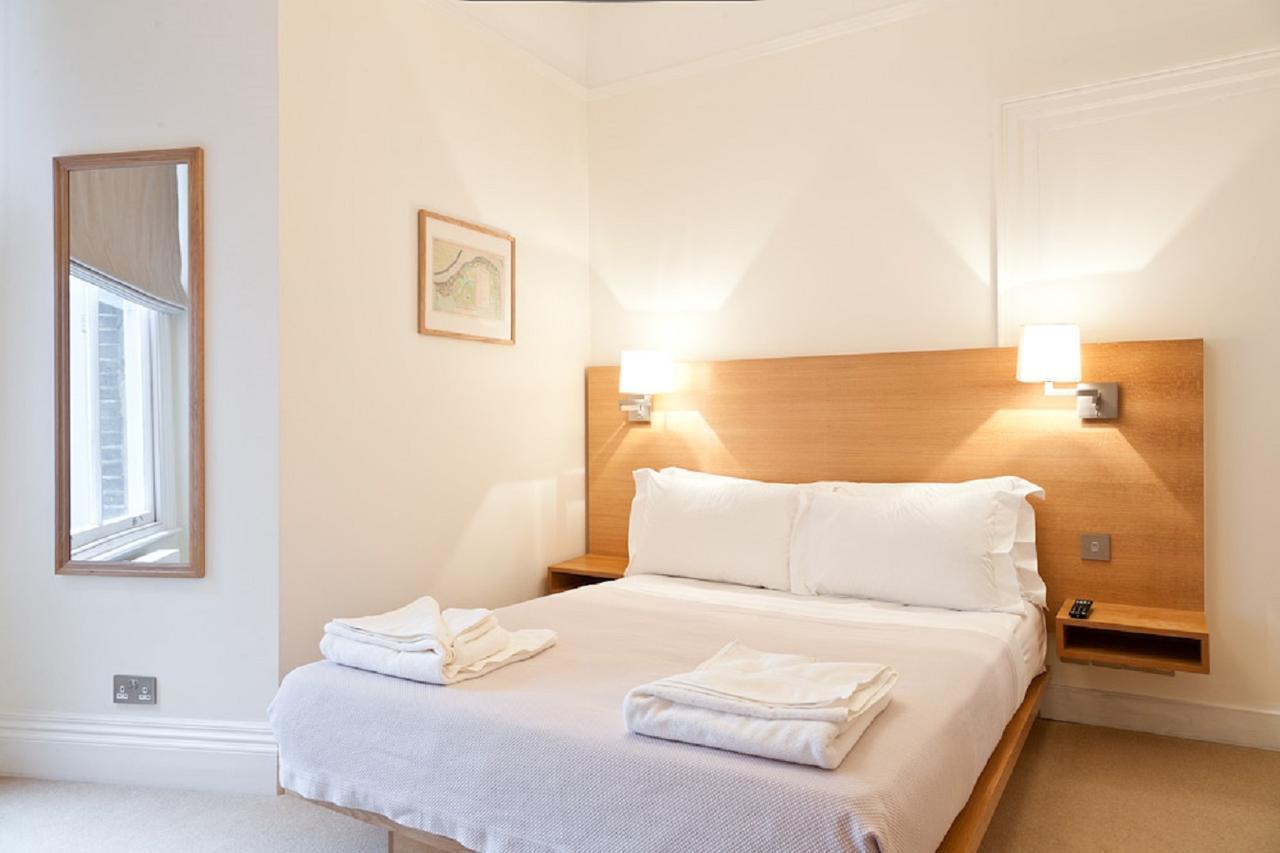 Apartment Blueprint Living - Doughty Street London