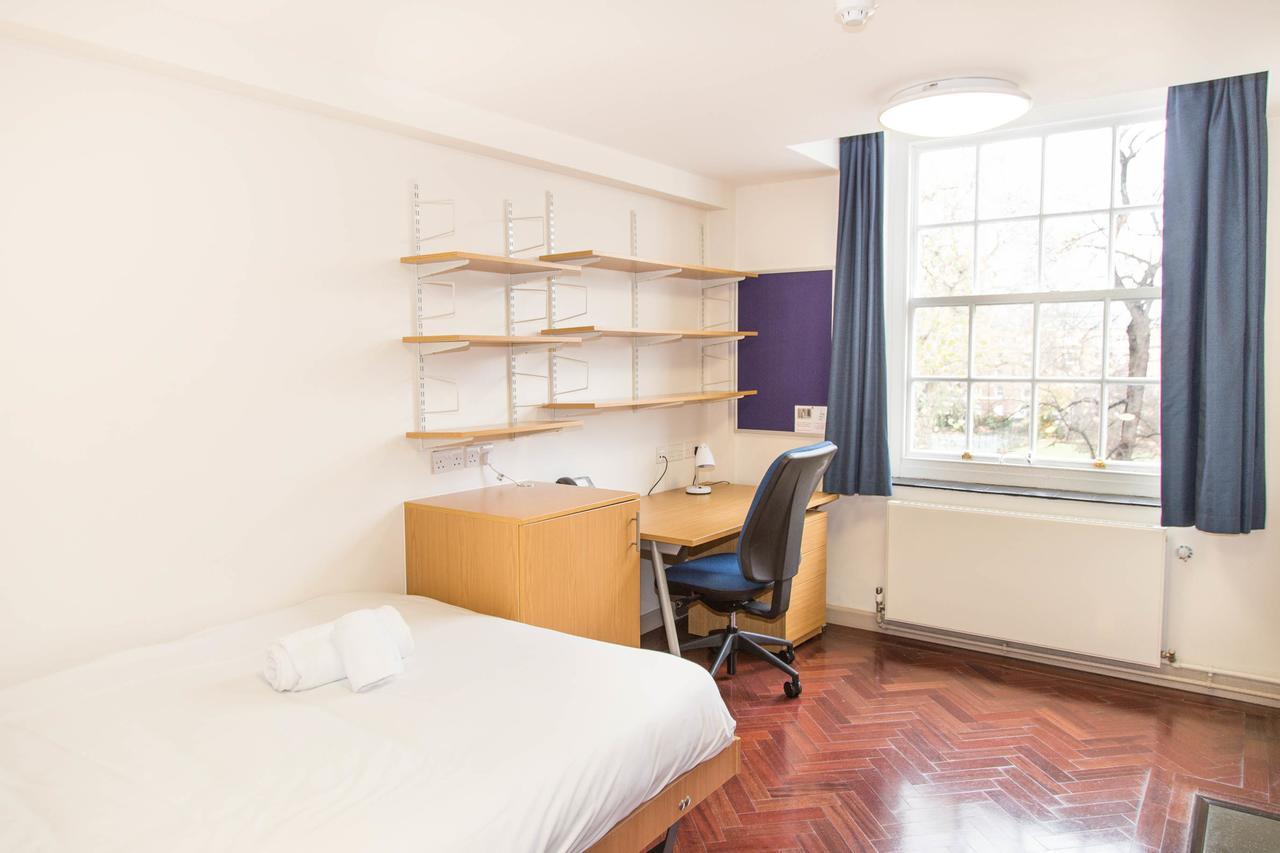 Goodenough College - * London
