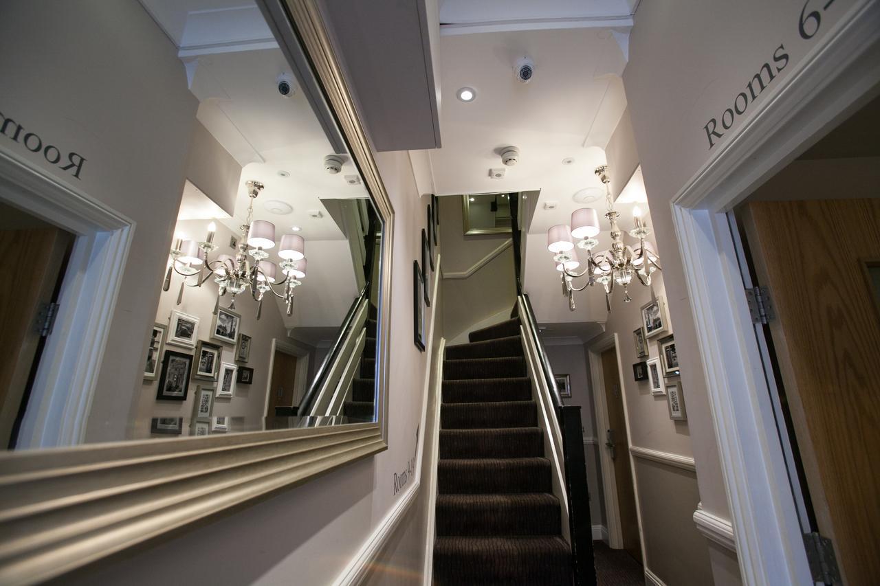 Western Victoria Palace Hotel Londen