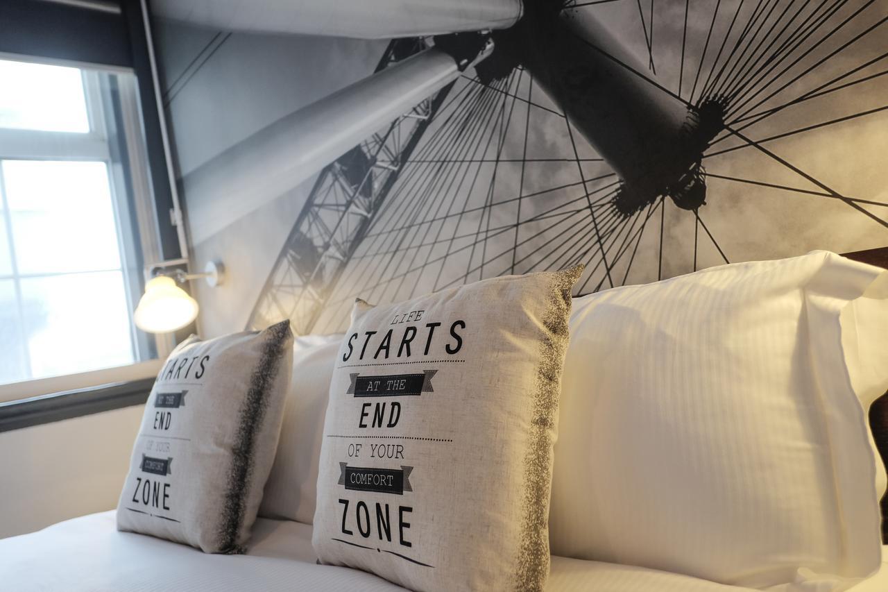 Hotel The Wellington London