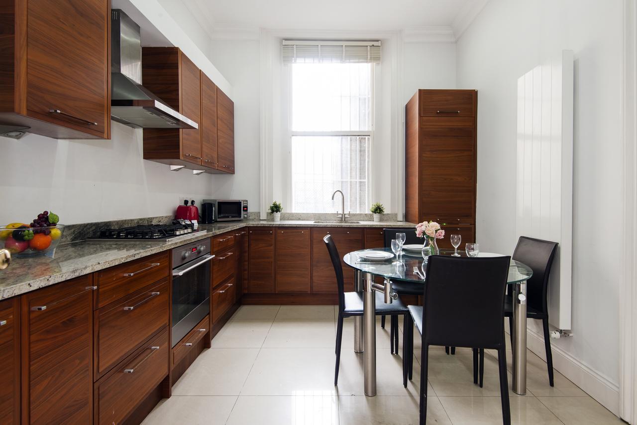 Earls Court Amazing 2 Bed Flat In Central * Londra