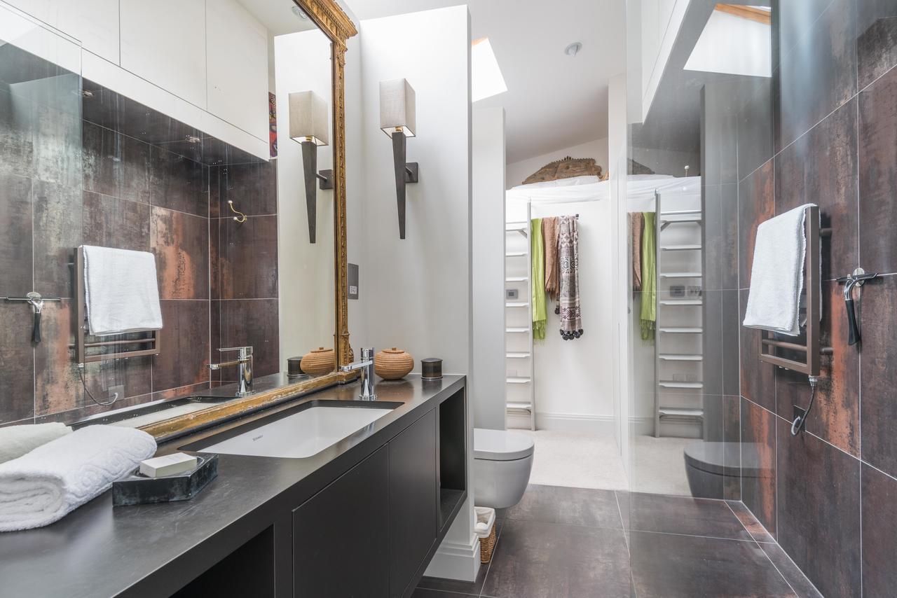 Classic Hammersmith By Ravenscourt Park Appartement Londen