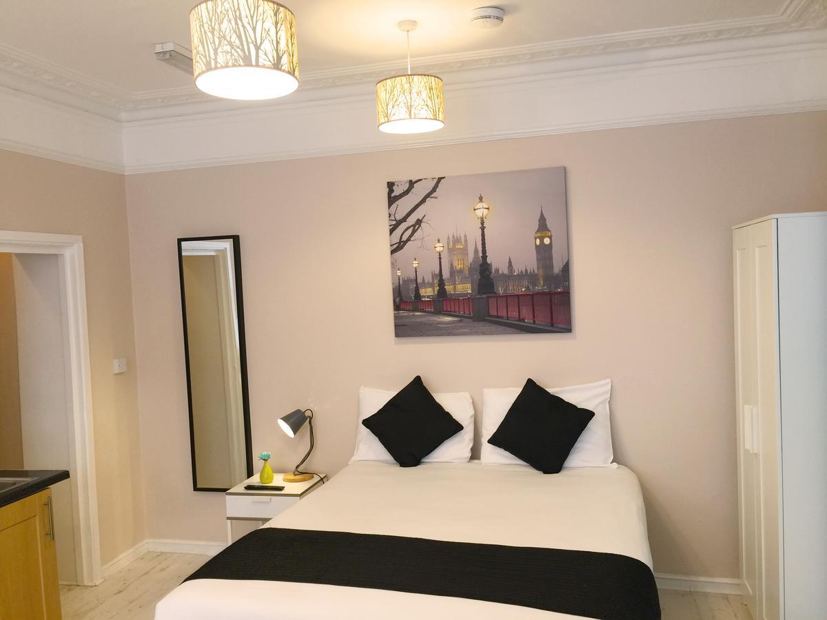 United And 4* London