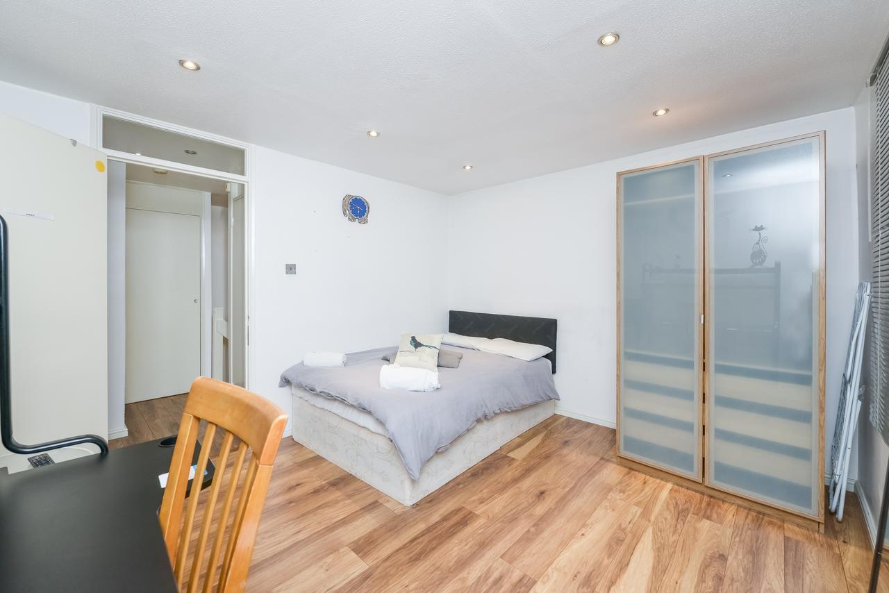 1 Double-bed Kennington-sk Séjour chez l'habitant