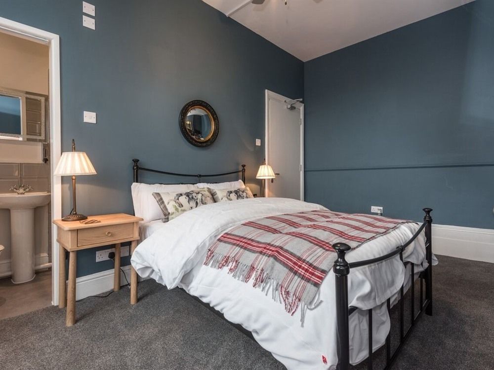 Summerfield Pub & Boutique Bed & Breakfast
