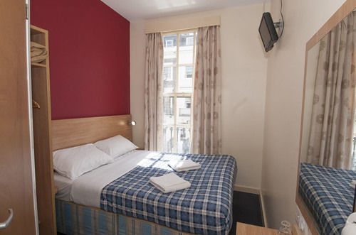 Colliers 2* London