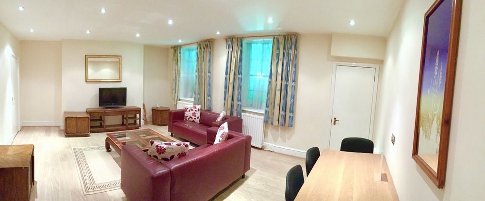 Hadleigh Hotel