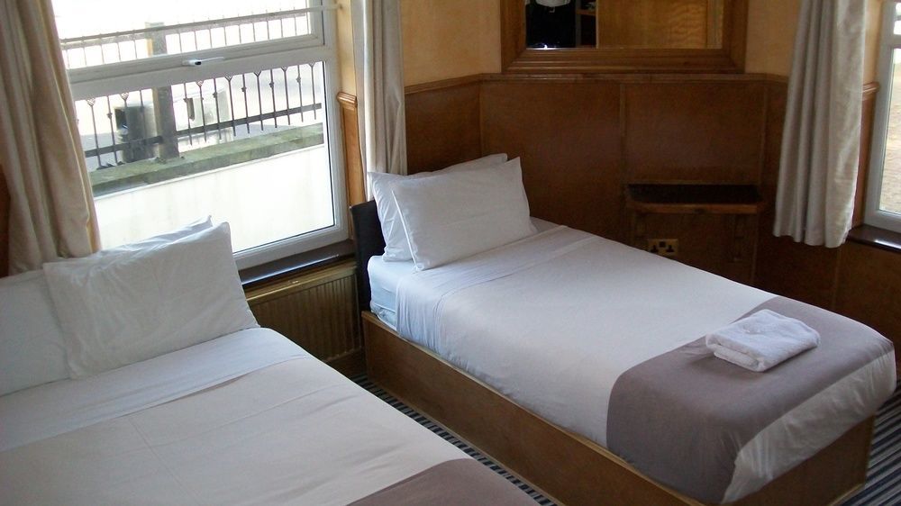 Cricklewood Hotel London