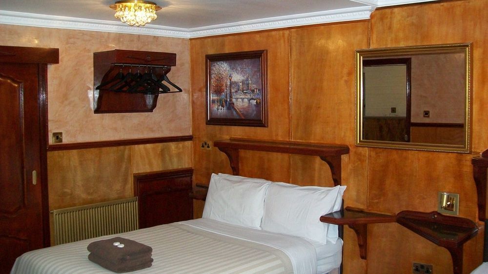 Hotel Cricklewood 2*