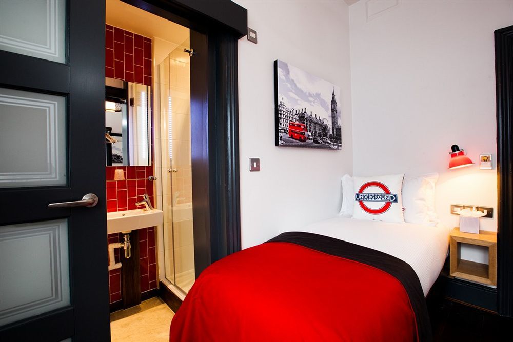 Hotel The Wellington London