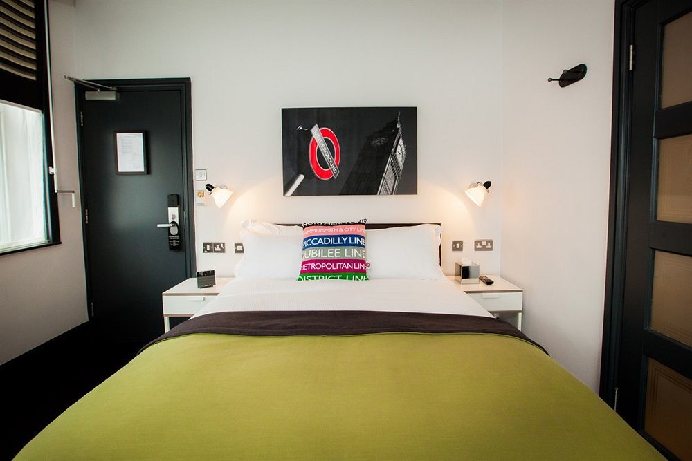 Hotel The Wellington London