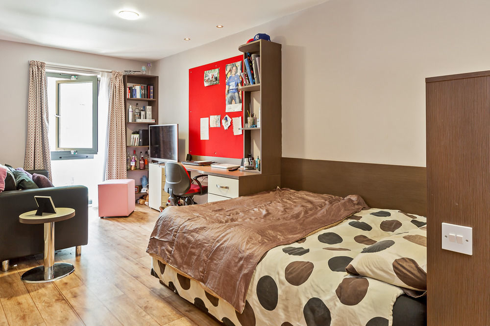 Dashwood Hostel