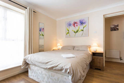 Apartment Styl Short