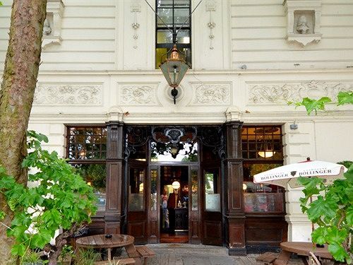 Hotel The Warrington London