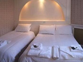 The Justin Hotel London