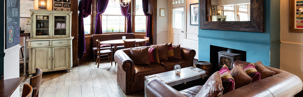 Hotel The Victoria London