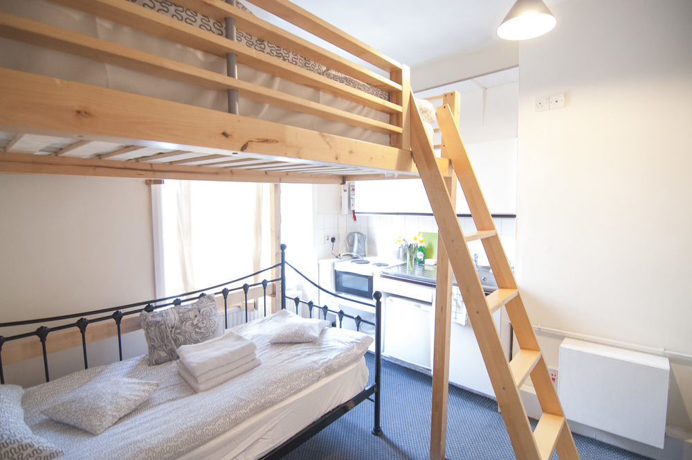 Regents Court Apartment London