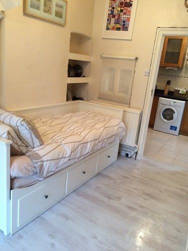 Lovely Garden Apartment In Wimbledon Town Centre With Private Parking By Wimbledon Holiday Lets Apartment *