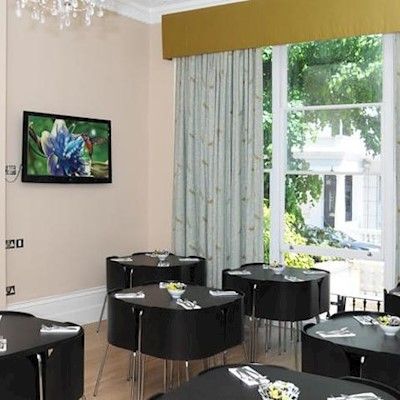 Hyde Park Boutique 3*