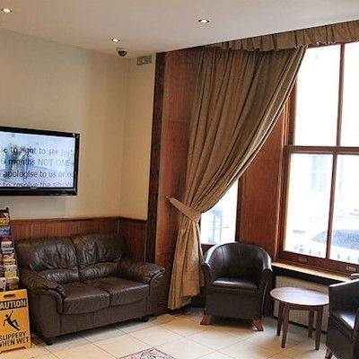 Hotell Westbury London