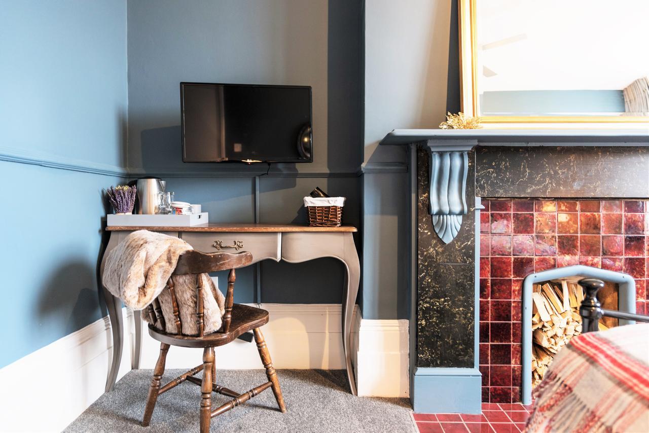 Bed & Breakfast Summerfield Pub & Boutique London