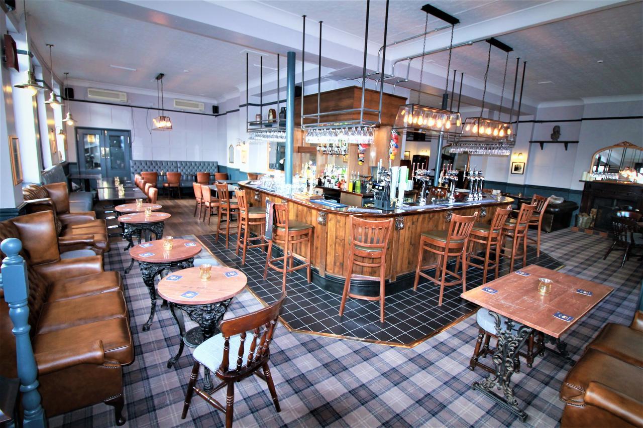Summerfield Pub & Boutique London