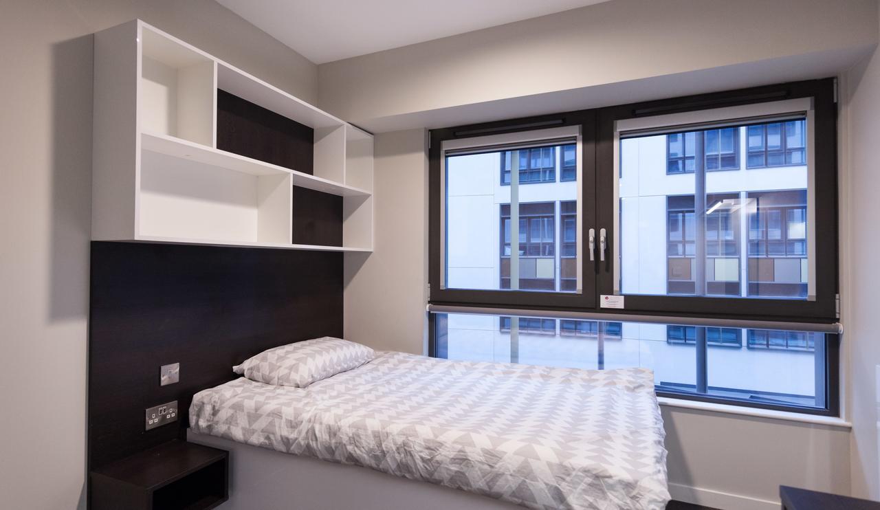 Apartment Paul Street East *