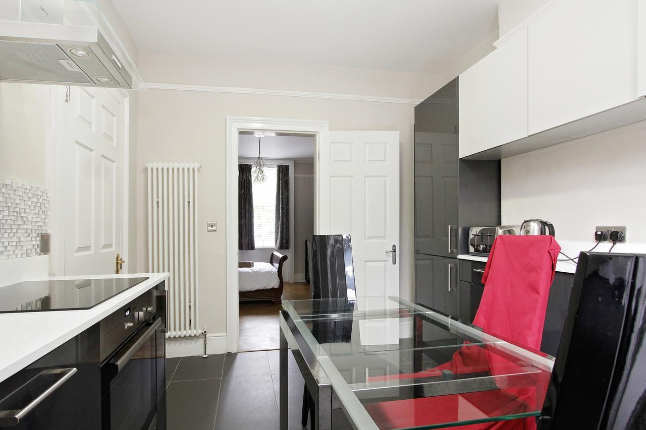 At Marylebone Apartment