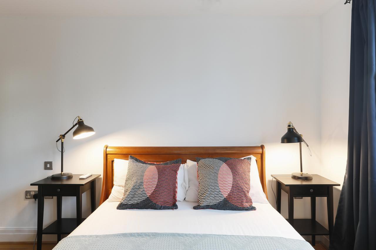 Hyde Park Apartment *