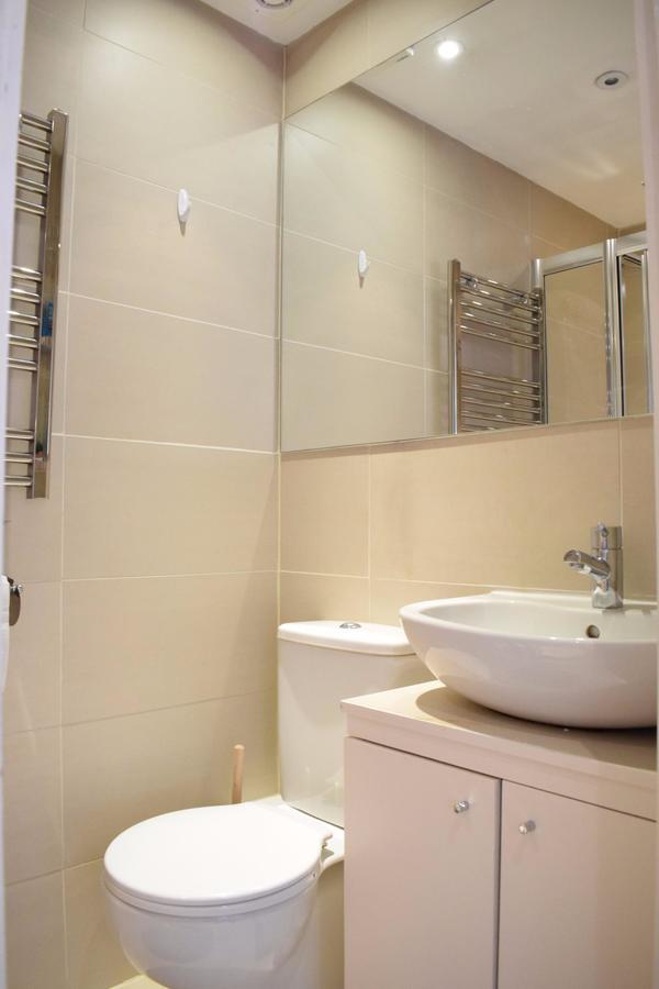 1 Bedroom Flat In Notting Hill With Mezzanine Londres